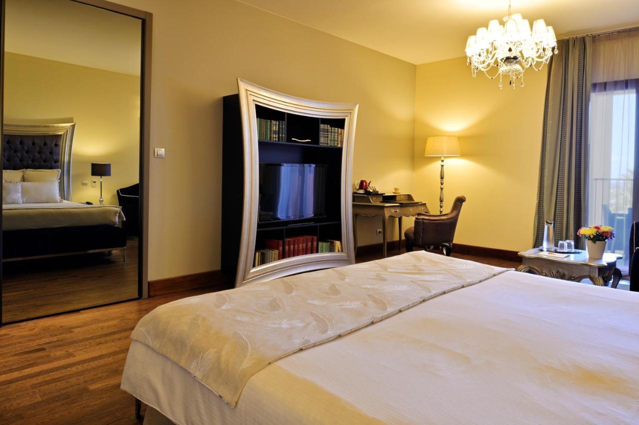 Hotel Demeure Loredana Saint-Florent  Ngoại thất bức ảnh
