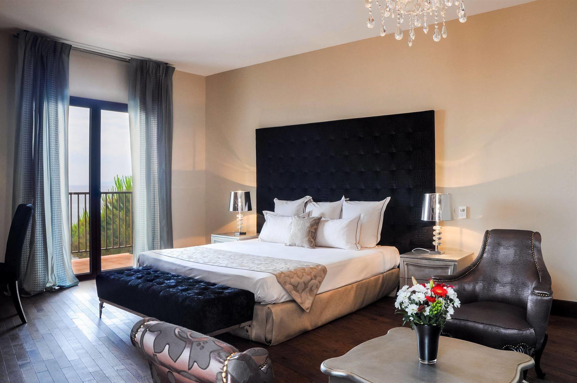 Hotel Demeure Loredana Saint-Florent  Ngoại thất bức ảnh